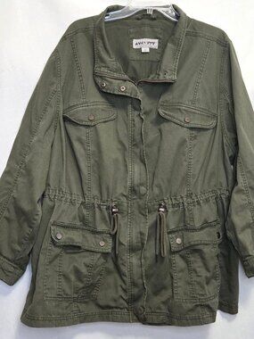 AVA & VIV Collared Military Style Green Jacket.